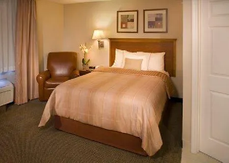 Hotel Sonesta Simply Anaheim Garden Grove