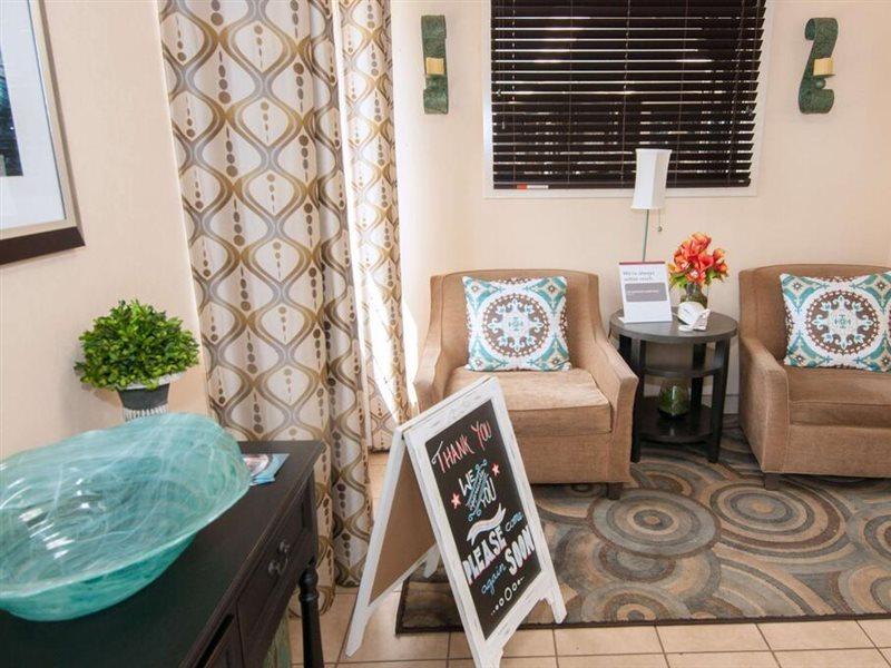 Hotel Sonesta Simply Anaheim 2*