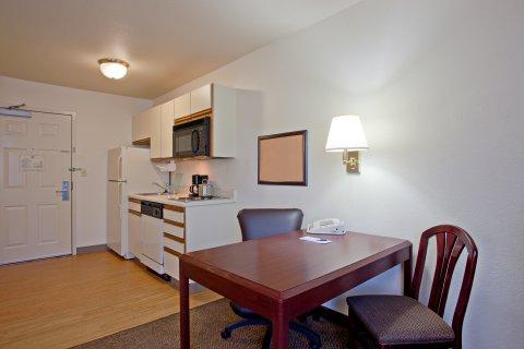 Sonesta Simply Anaheim Garden Grove