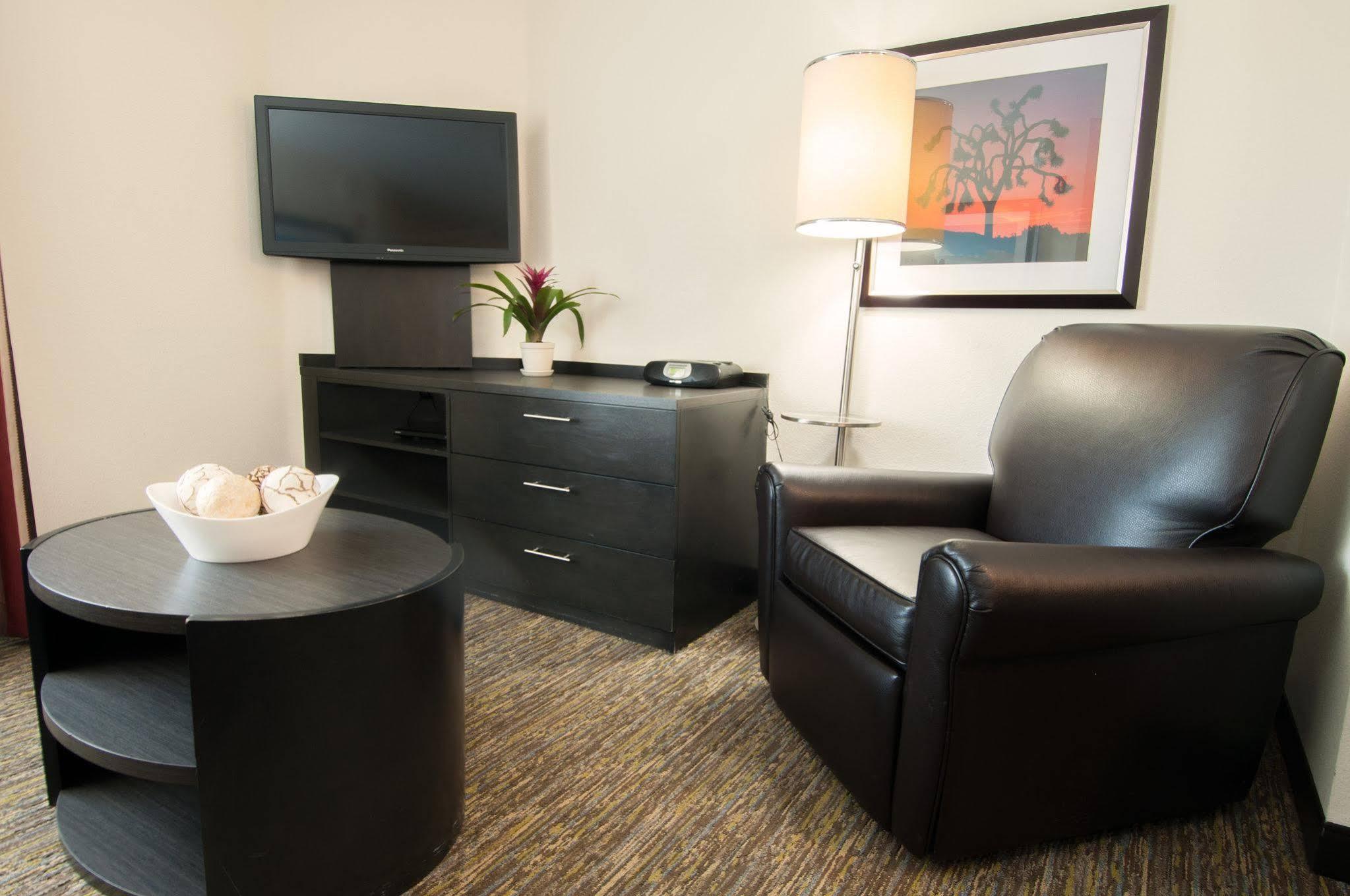 Sonesta Simply Anaheim Hotel