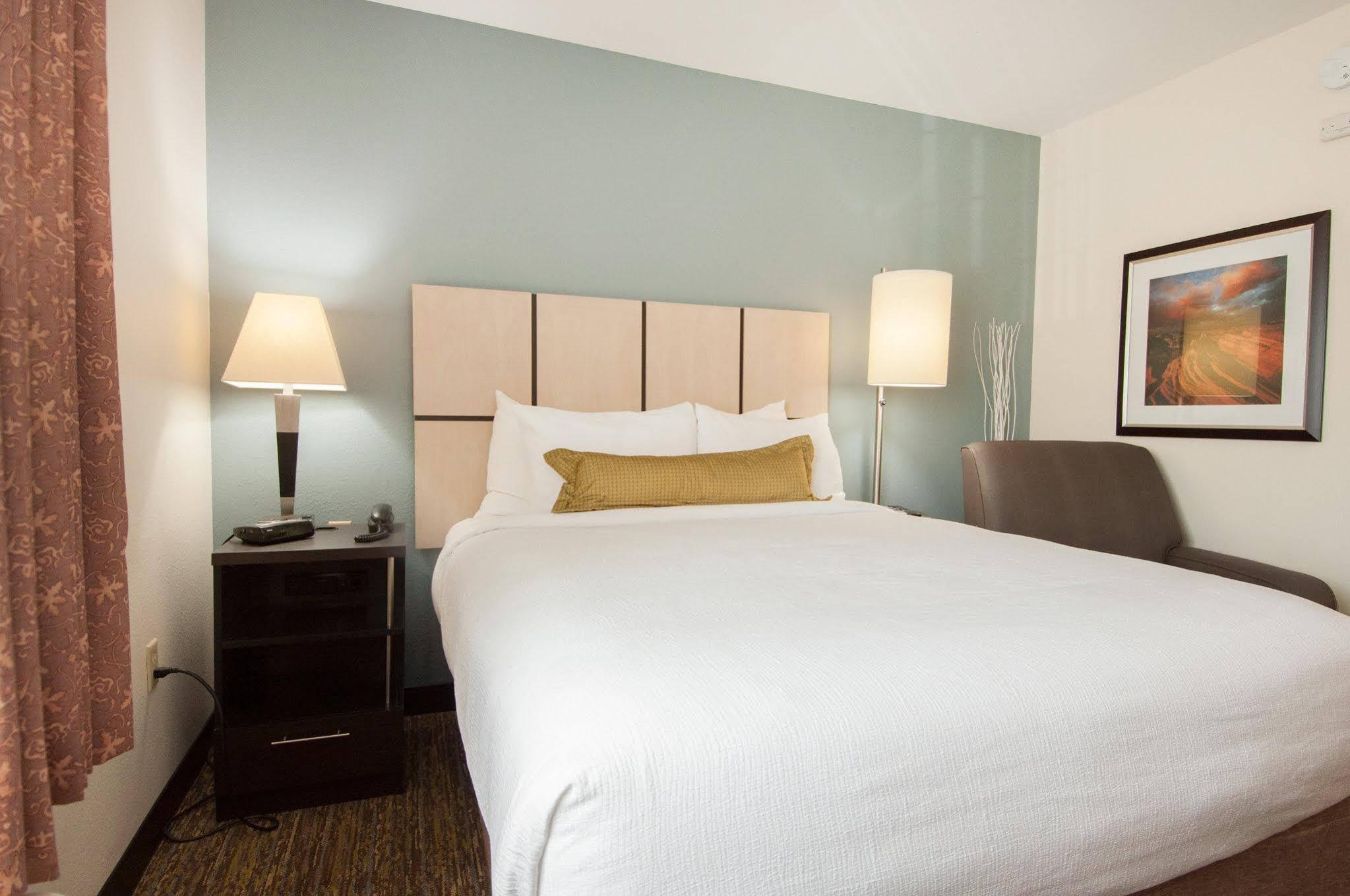 Sonesta Simply Anaheim Hotel Garden Grove