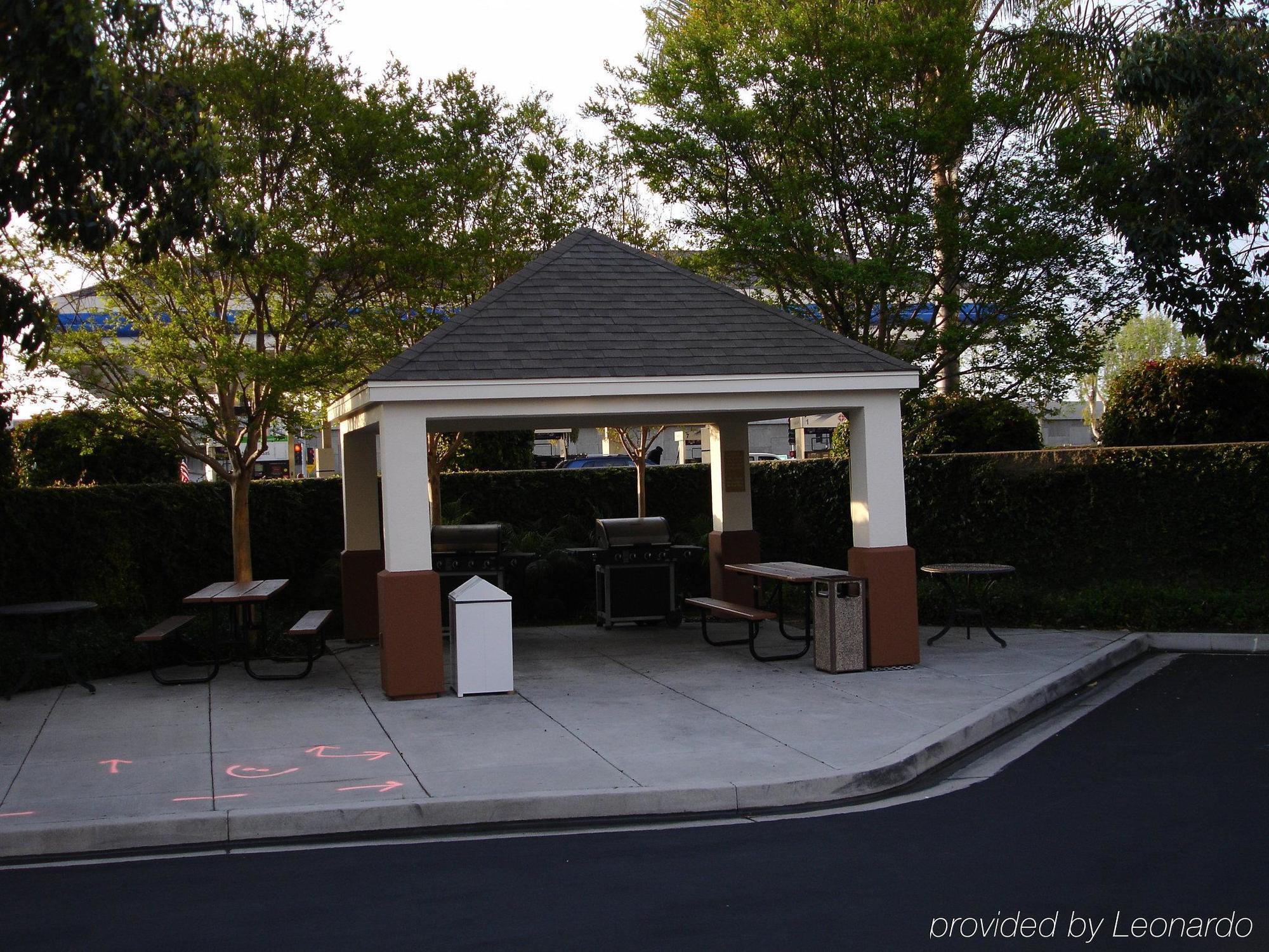 Sonesta Simply Anaheim Hotel Garden Grove