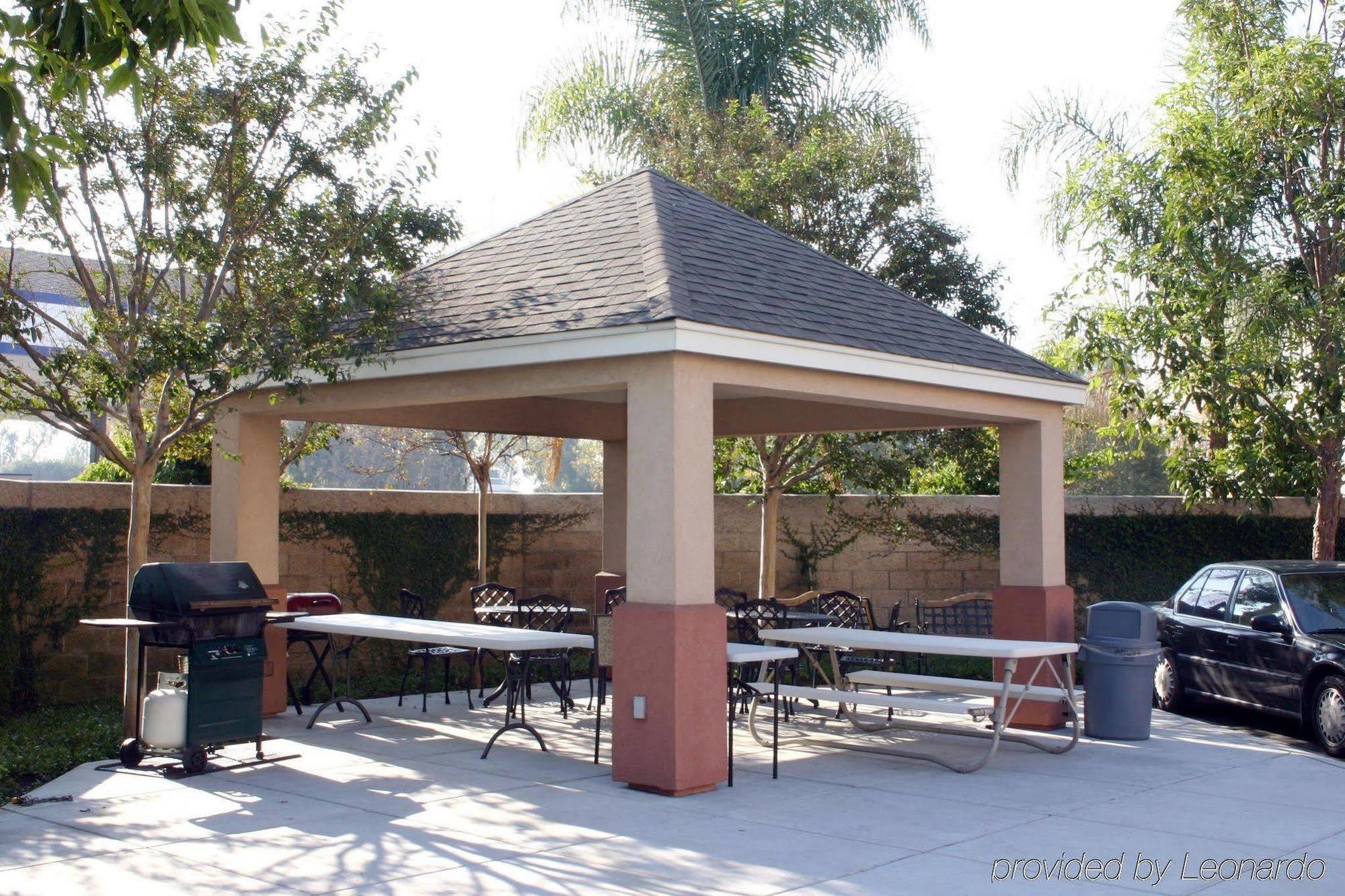 Sonesta Simply Anaheim Garden Grove