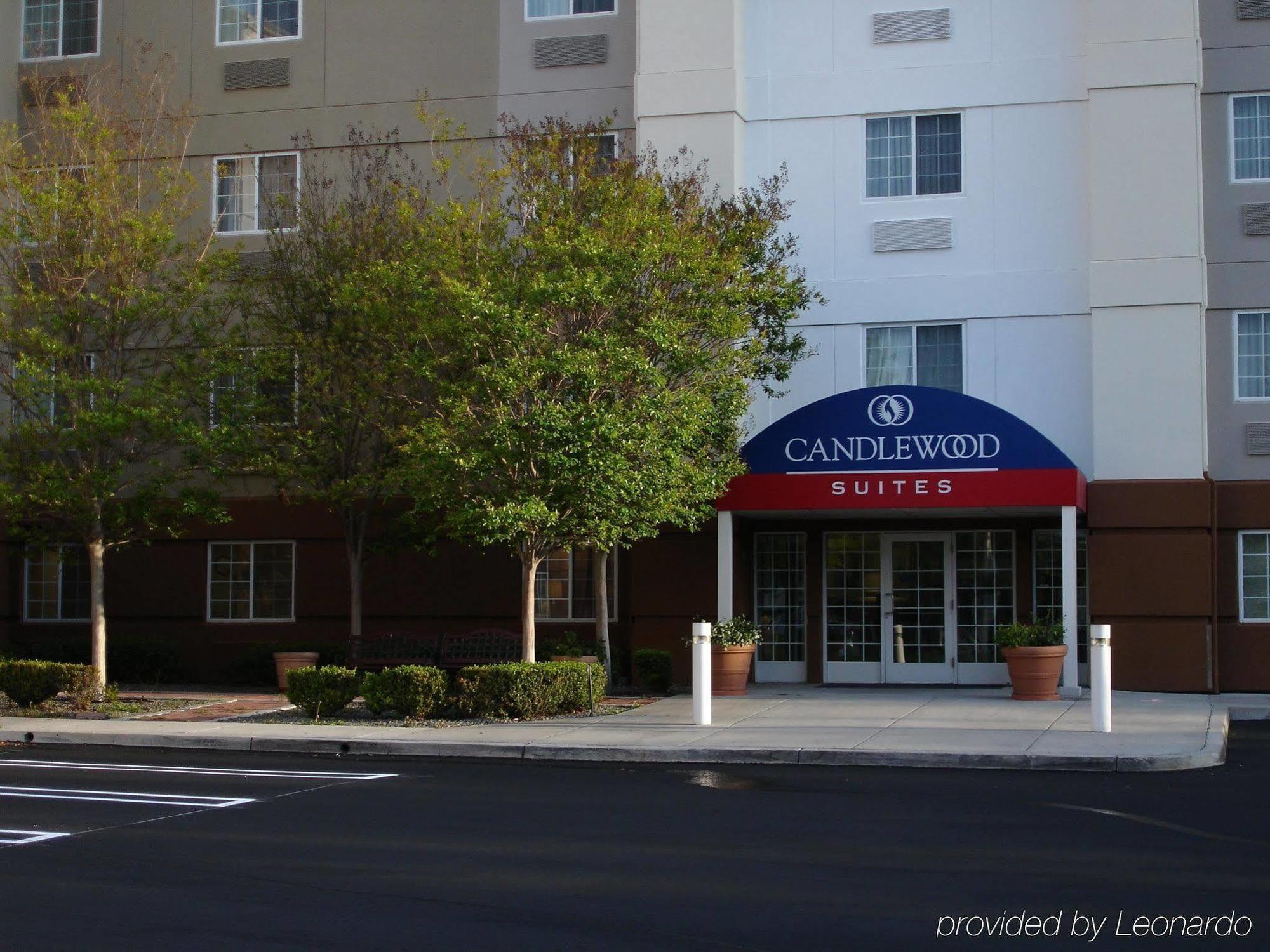 Sonesta Simply Anaheim 2*