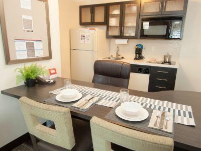 Sonesta Simply Anaheim