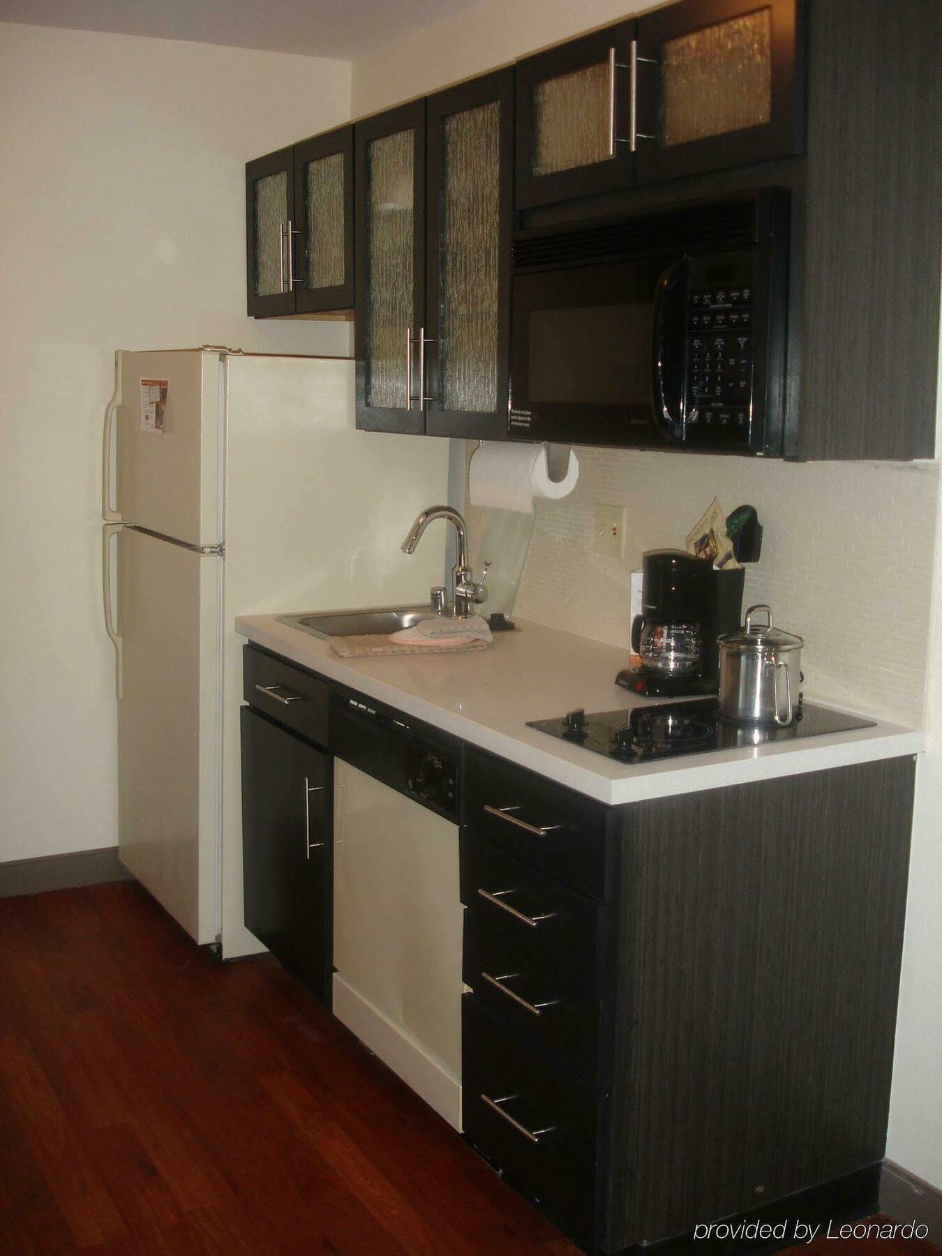 Sonesta Simply Anaheim